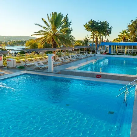 Sifne Thermal Hotel