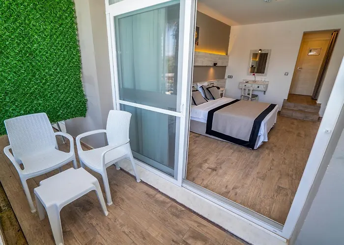 Sifne Thermal Готель 3*